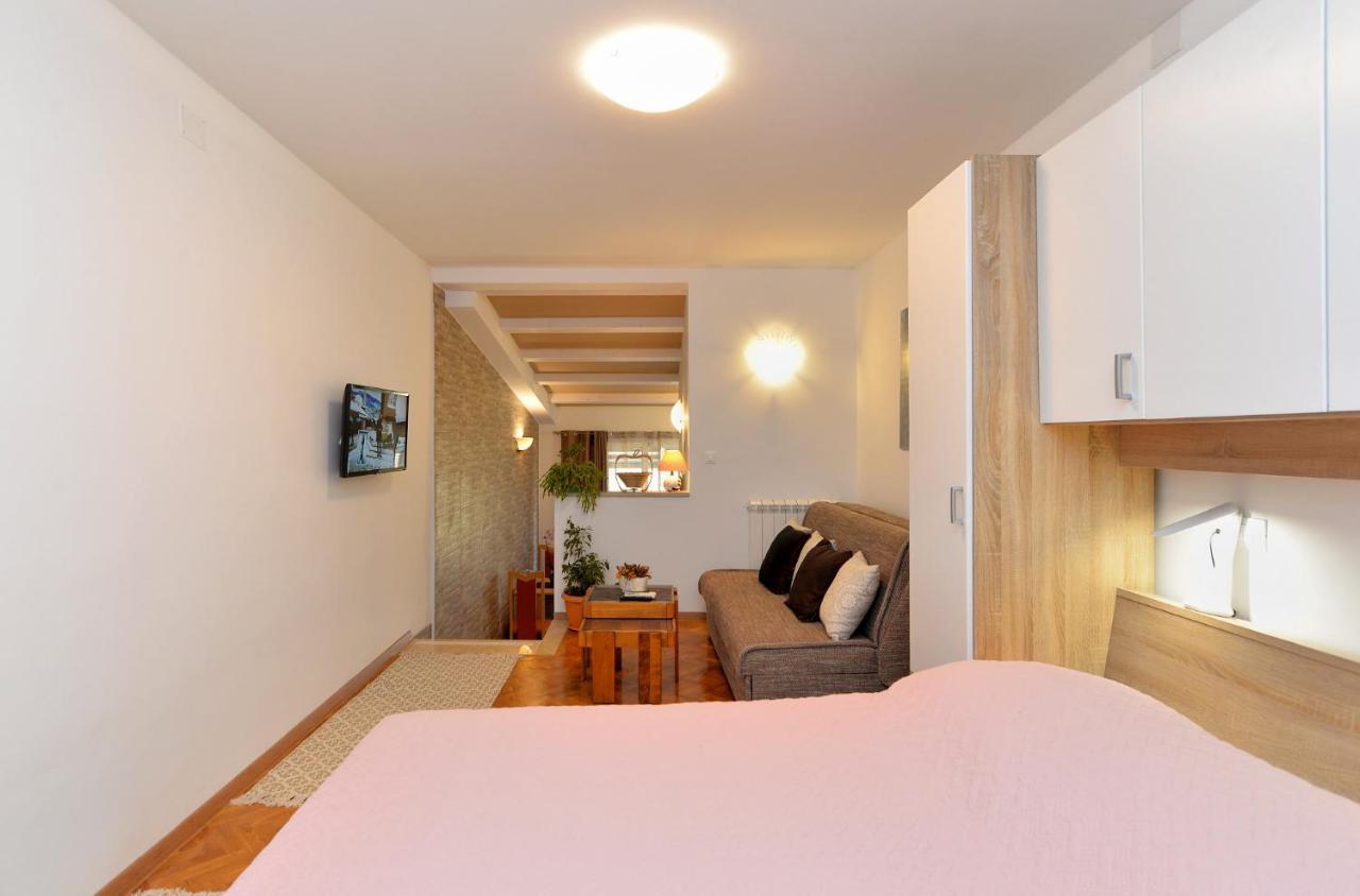 Apartments Voltica 1049 Rovinj Kültér fotó