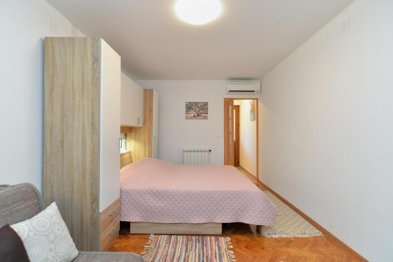 Apartments Voltica 1049 Rovinj Kültér fotó