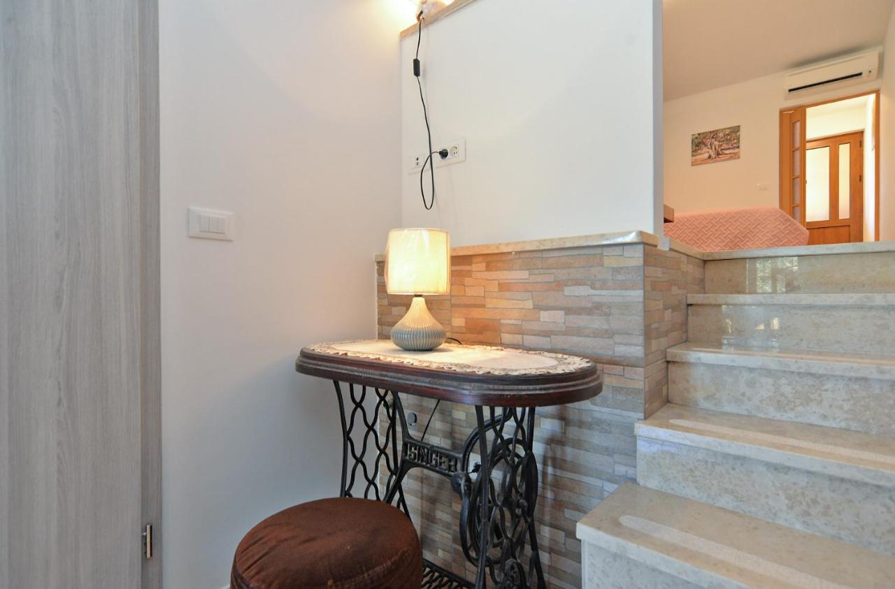 Apartments Voltica 1049 Rovinj Kültér fotó