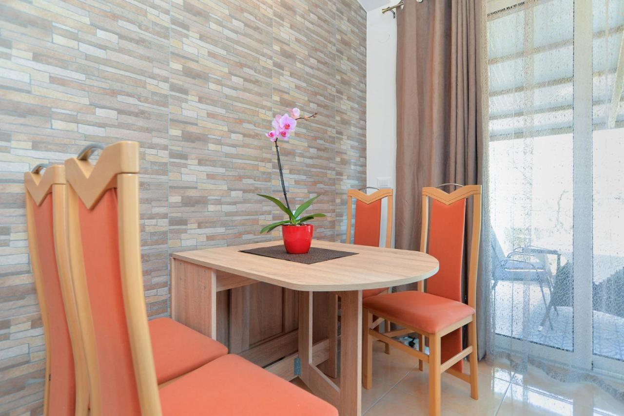 Apartments Voltica 1049 Rovinj Kültér fotó